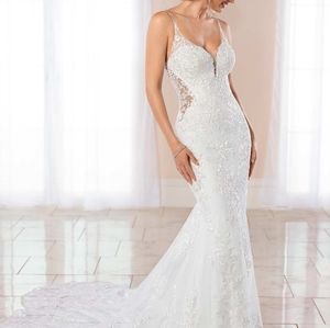 Stella York  wedding  gown